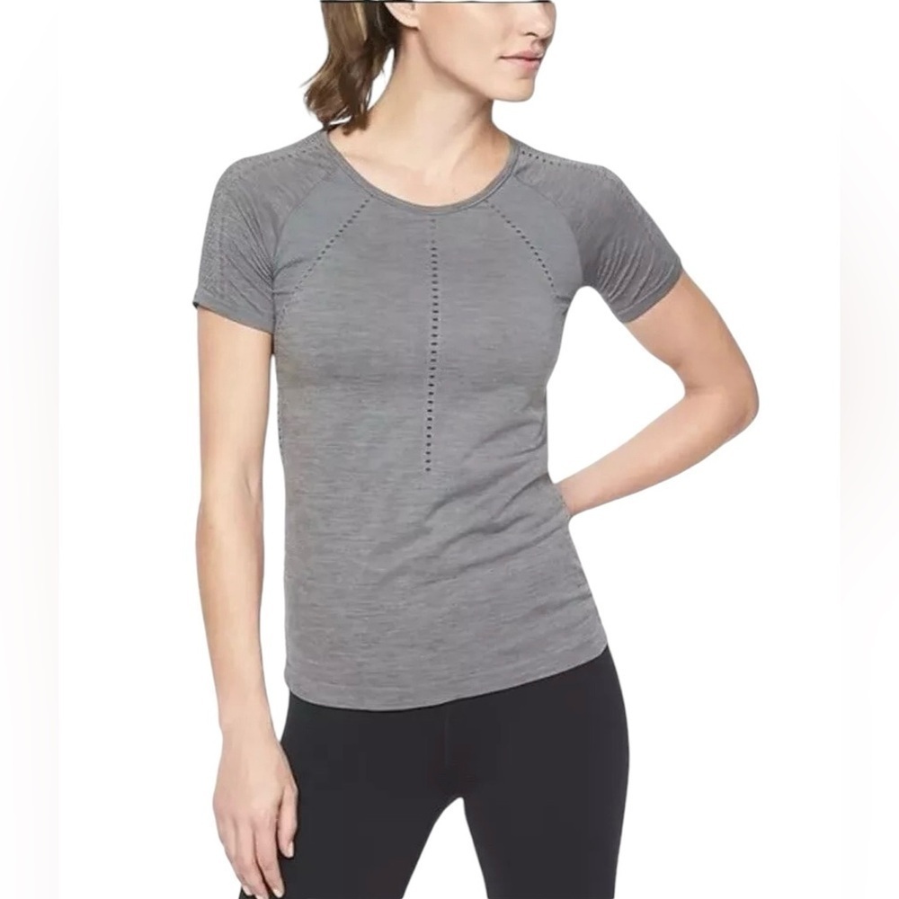 Athleta Foothills Short Sleeve Tee Shirt Size S Heathered Grey